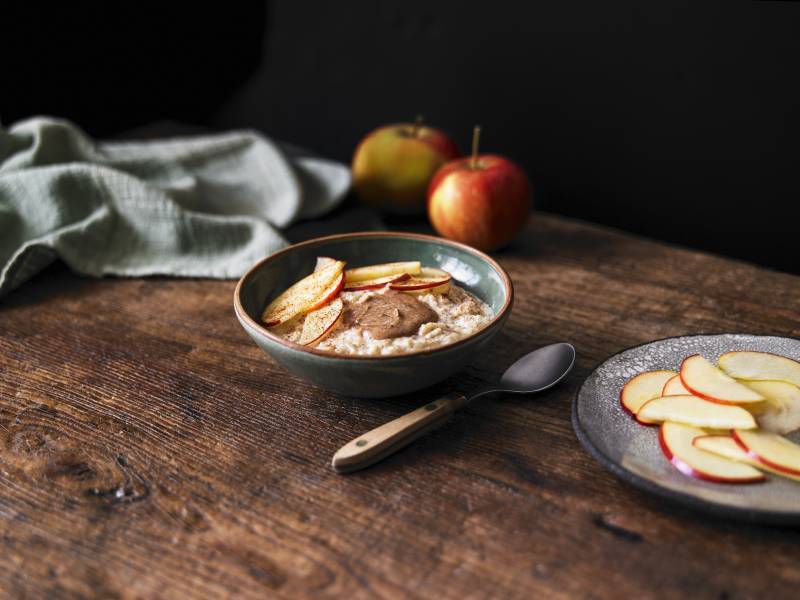APFEL-ERDNUSS-PORRIDGE